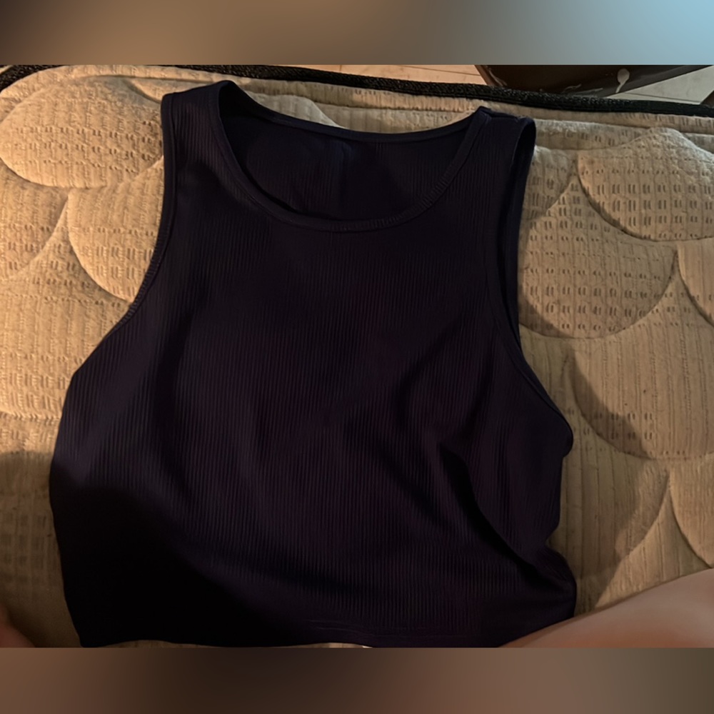 crop top